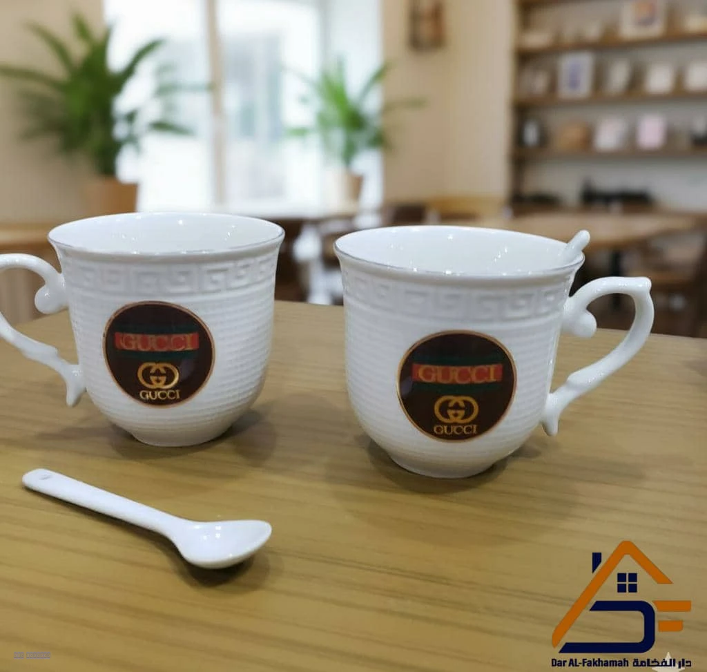 طقم فاخر – 2 أكواب قهوة سيراميك مع الملاعق