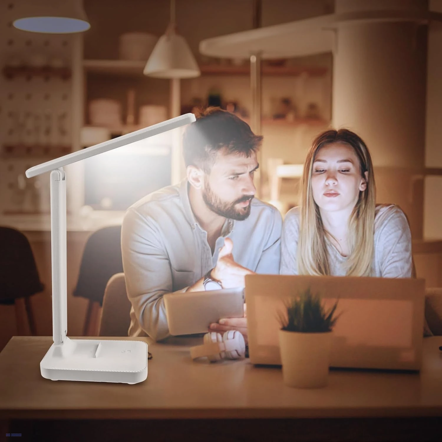 مصباح LED مكتبي متعدد الوظائف