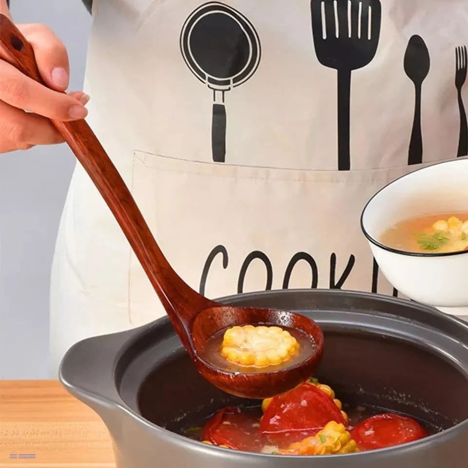 ملعقة غرف خشبية بطراز صيني